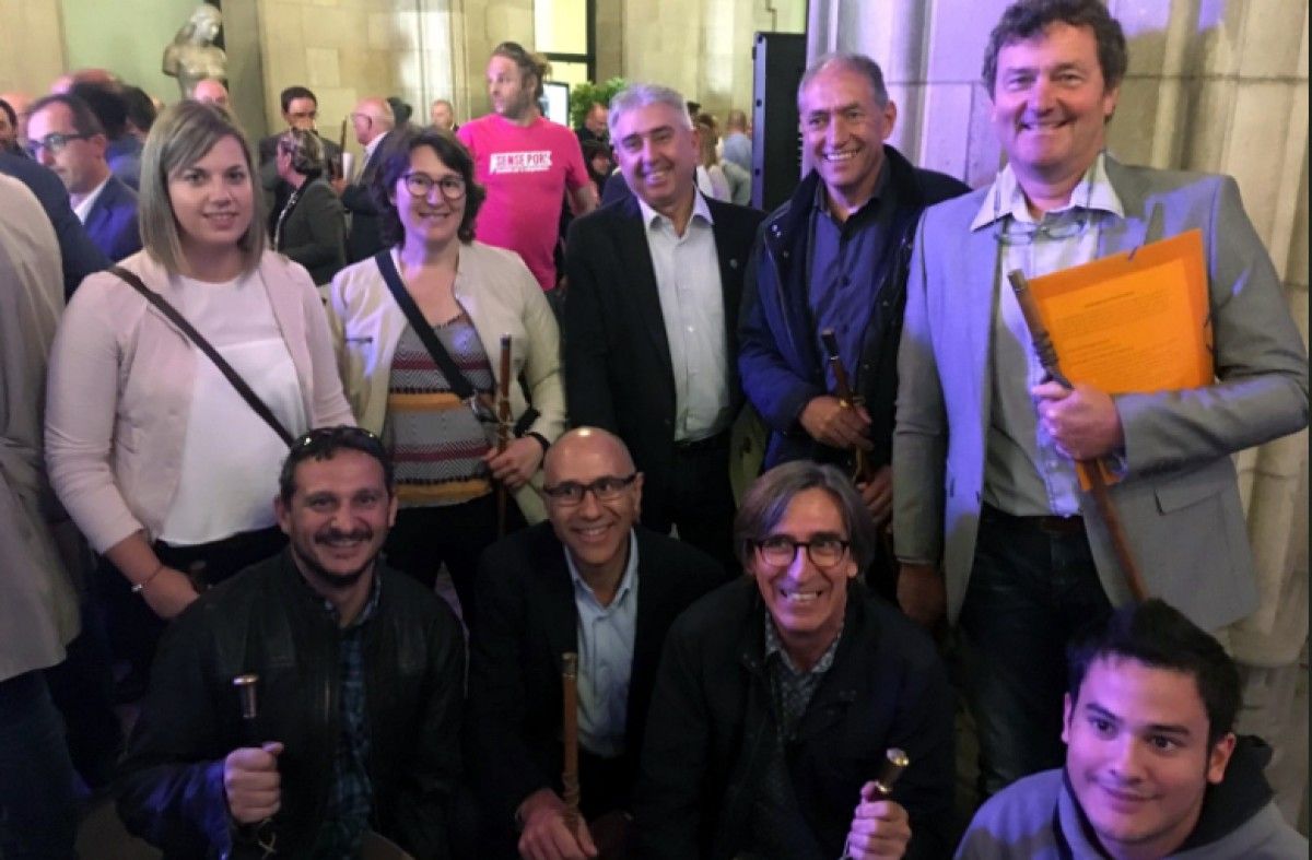 Alcaldes republicans del Berguedà a l'acte unitari. 
