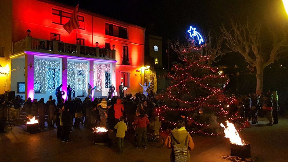 Encesa de llums de Nadal a Gironella. 