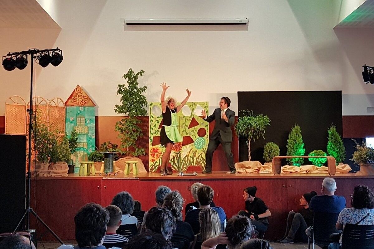 La Farsa en una representació del cicle El Forn a la Sala Casino de Berga.