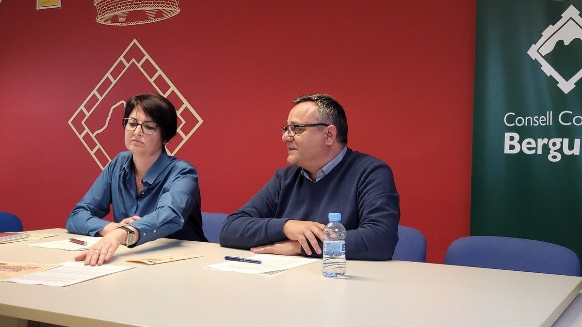 Anna Maria Serra i Josep Lara, durant la presentació d'aquesta tarda