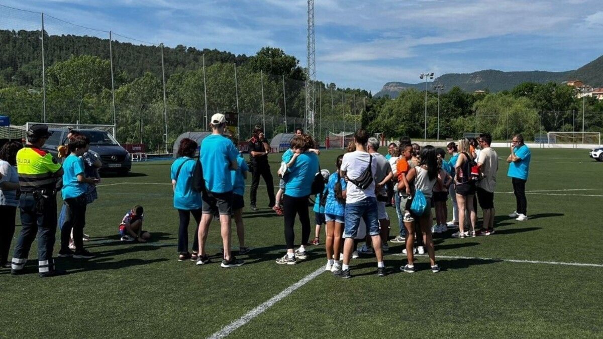 La jornada de convivència entre els Mossos d'Esquadra i l'Associació d'Autisme del Berguedà