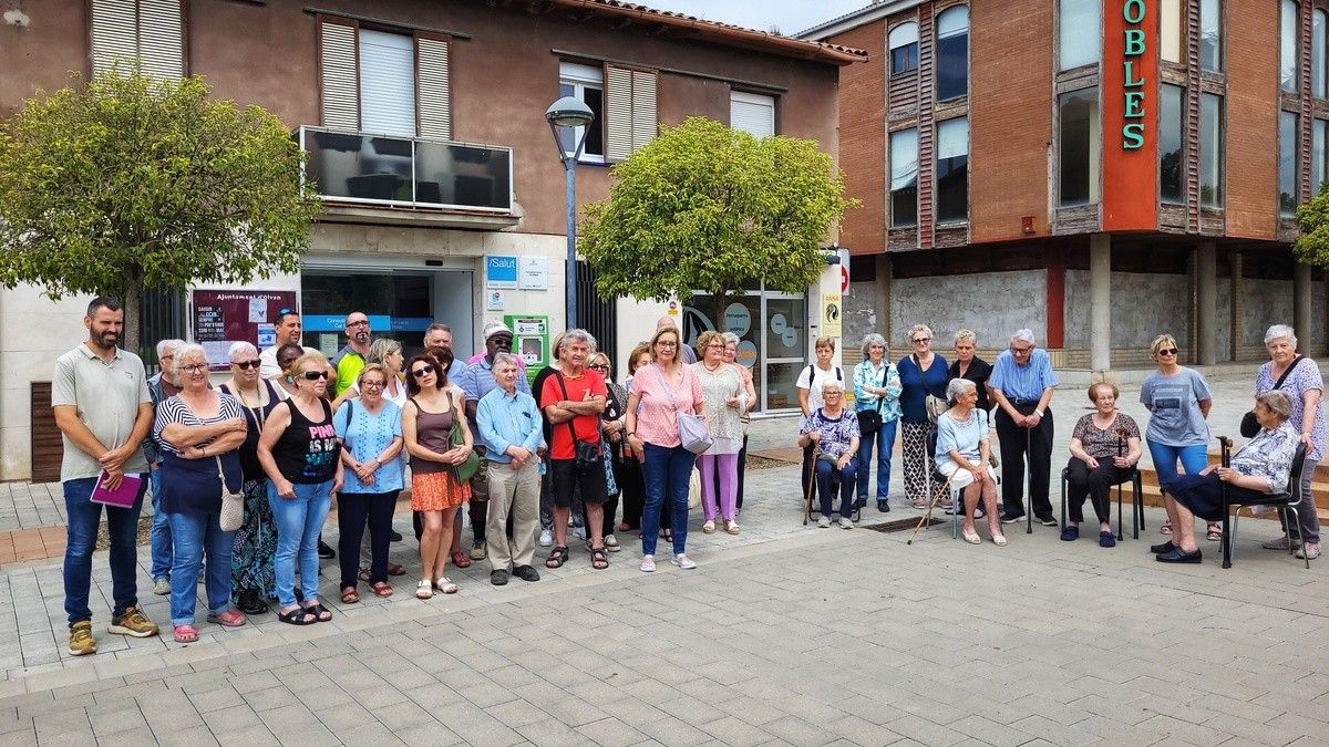 Els assistents a la demanda per mantenir els horaris dels CAPs de Cal Rosal i Olvan