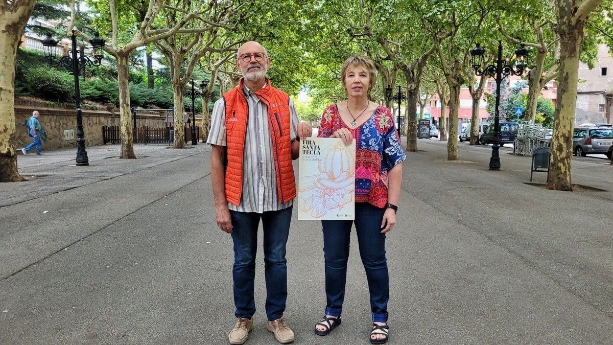 Jordi Garcia Petit i Ermínia Altarriba, en la presentació de la Fira de Santa Tecla 2023