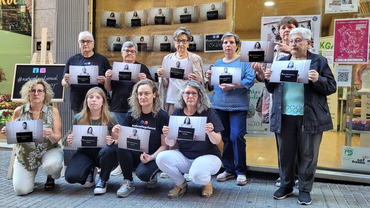 Una part de les protagonistes de la campanya de Ginkgo pel càncer de mama d'enguany