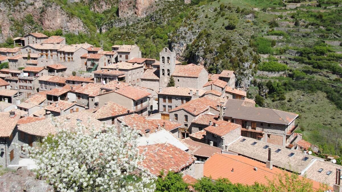 El municipi berguedà amb més concentració de pisos turístics és Castellar de n'Hug