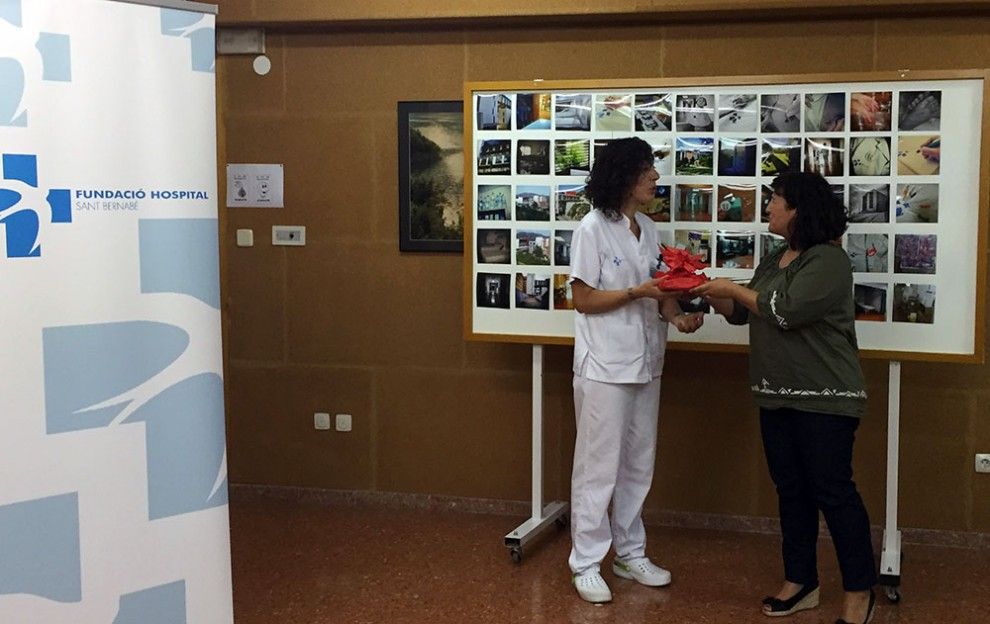 Entreguen el premi del concurs d'Instagram a Cristina Farràs