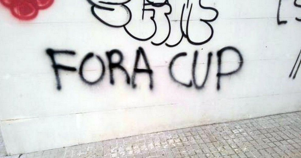 990_1440169908cup