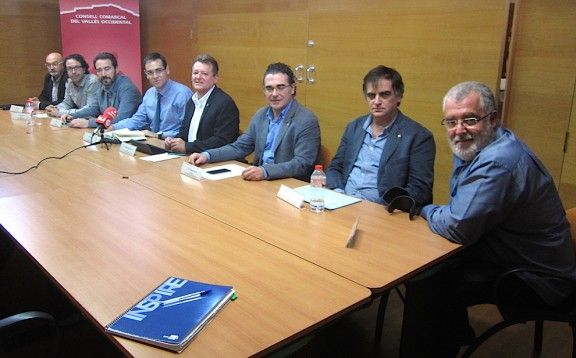Els presidents dels consells comarcals reunits.