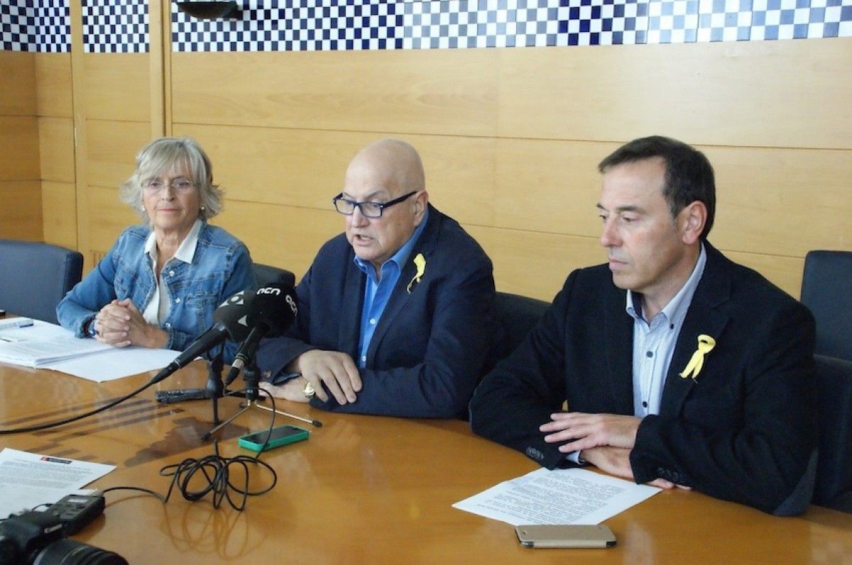  L’alcalde, Josep M. Corominas, la regidora d’Hisenda, Montse Torras, i del primer tinent d’alcalde, Pep Berga han presentat aquest matí els pressupostos que es duran a l'aprovació del ple municipal aquest vespre.