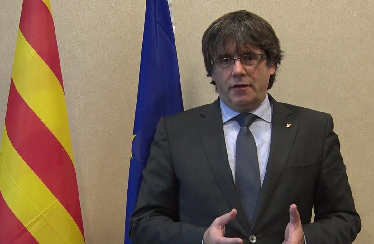 El president de la Generalitat, Carles Puigdemont, serà present al lliurament de la Medalla de la Ciutat d'Olot.