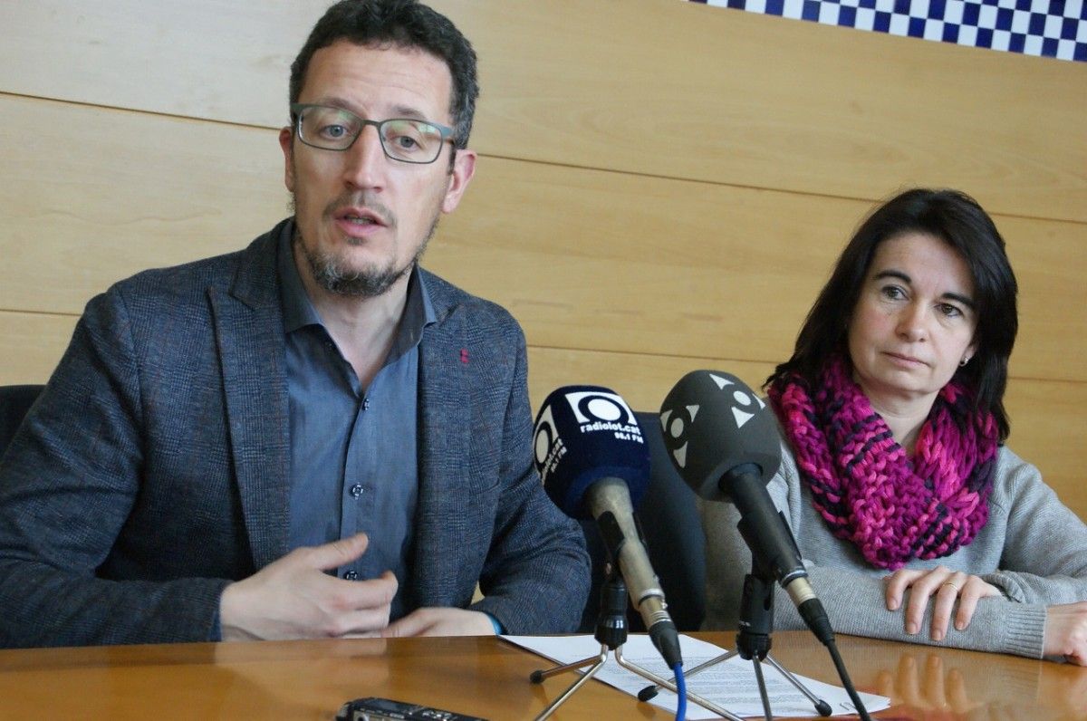 Estanis Vayreda i Lïdia Fernàndez han presentat el nou programa ocupacional per a joves.
