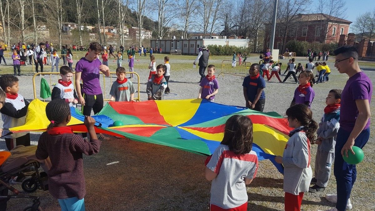 El Rodajoc és un espai on es posa l’èmfasi a gaudir de cada moment de forma plena, a facilitar la relació entre els infants d’Olot i comarca.