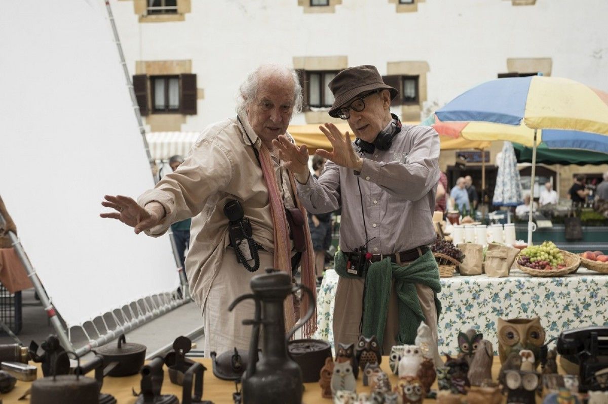 Woody Allen durant la direcció del film a Sant Sebastià.