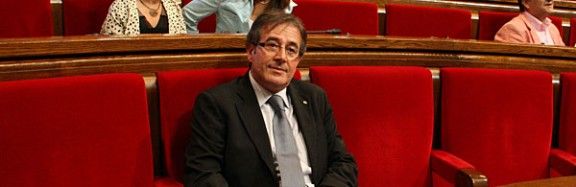 El conseller de Governació, Jordi Ausàs, durant el debat de la llei que organitza de nou el territori de Catalunya.