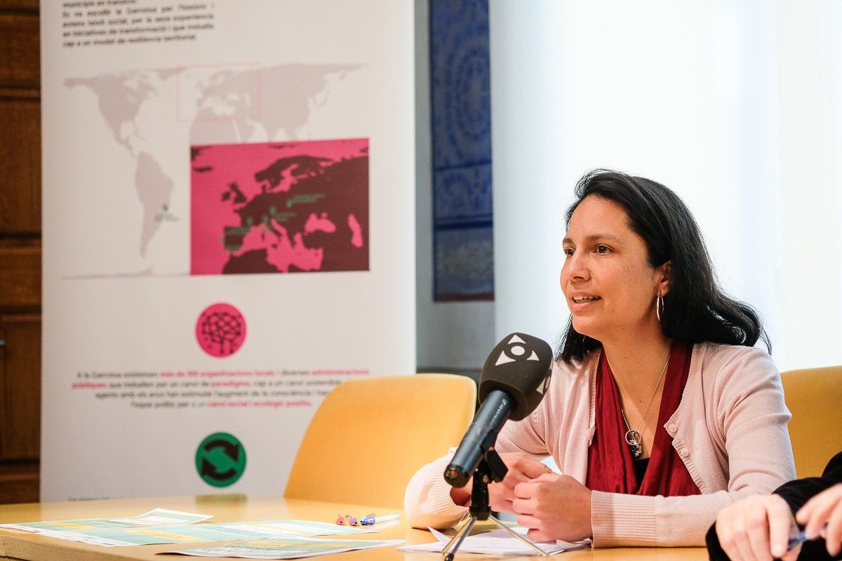 Èrika Zàrate, de Resilience Earth, ha presentat les jornades.