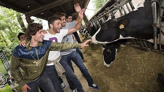 Els jugadors del Barça han visitat la granja.