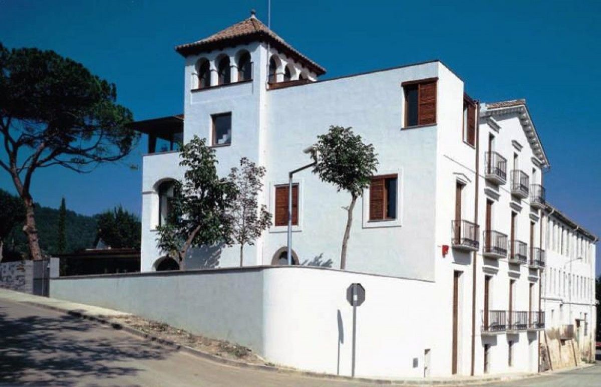 El Centre Residencial Torreblanca, a Sant Joan les Fonts