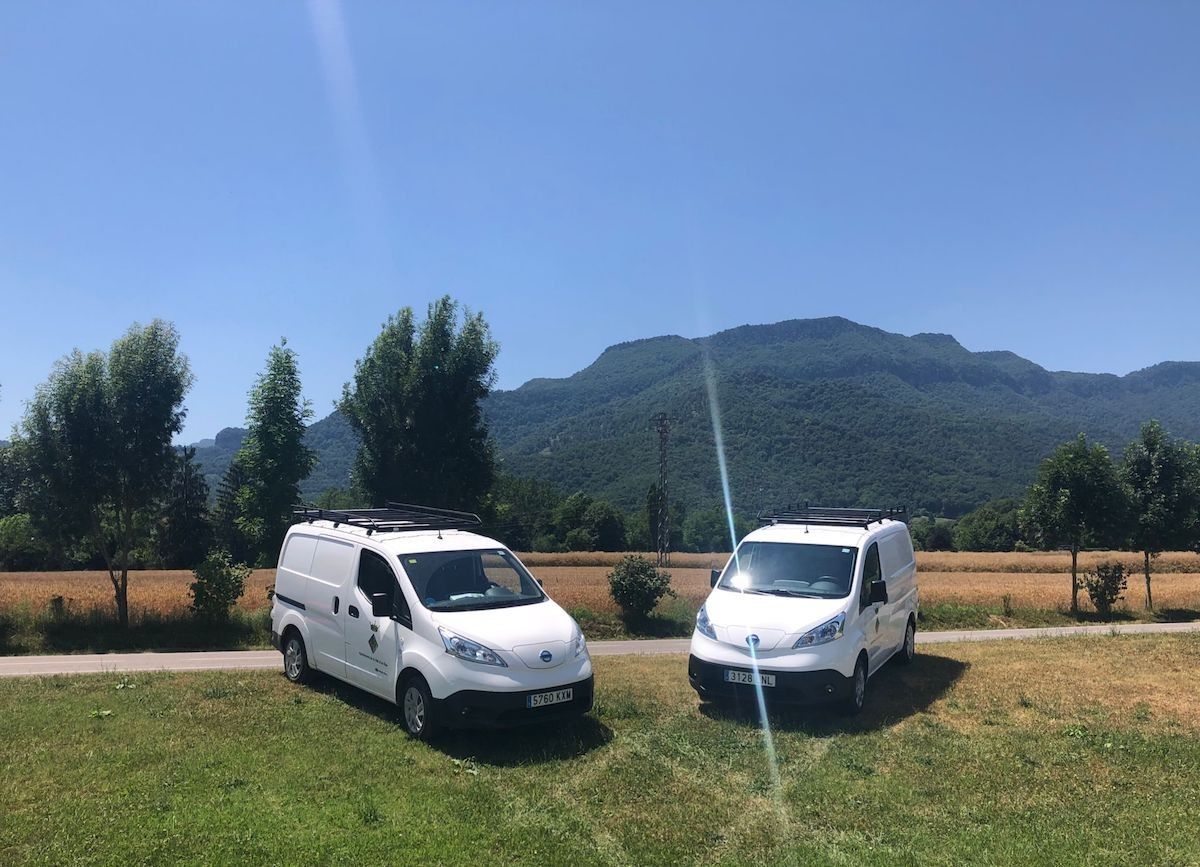 La Brigada Municipal ja disposa de dos vehicles elèctrics a la Vall d'en Bas