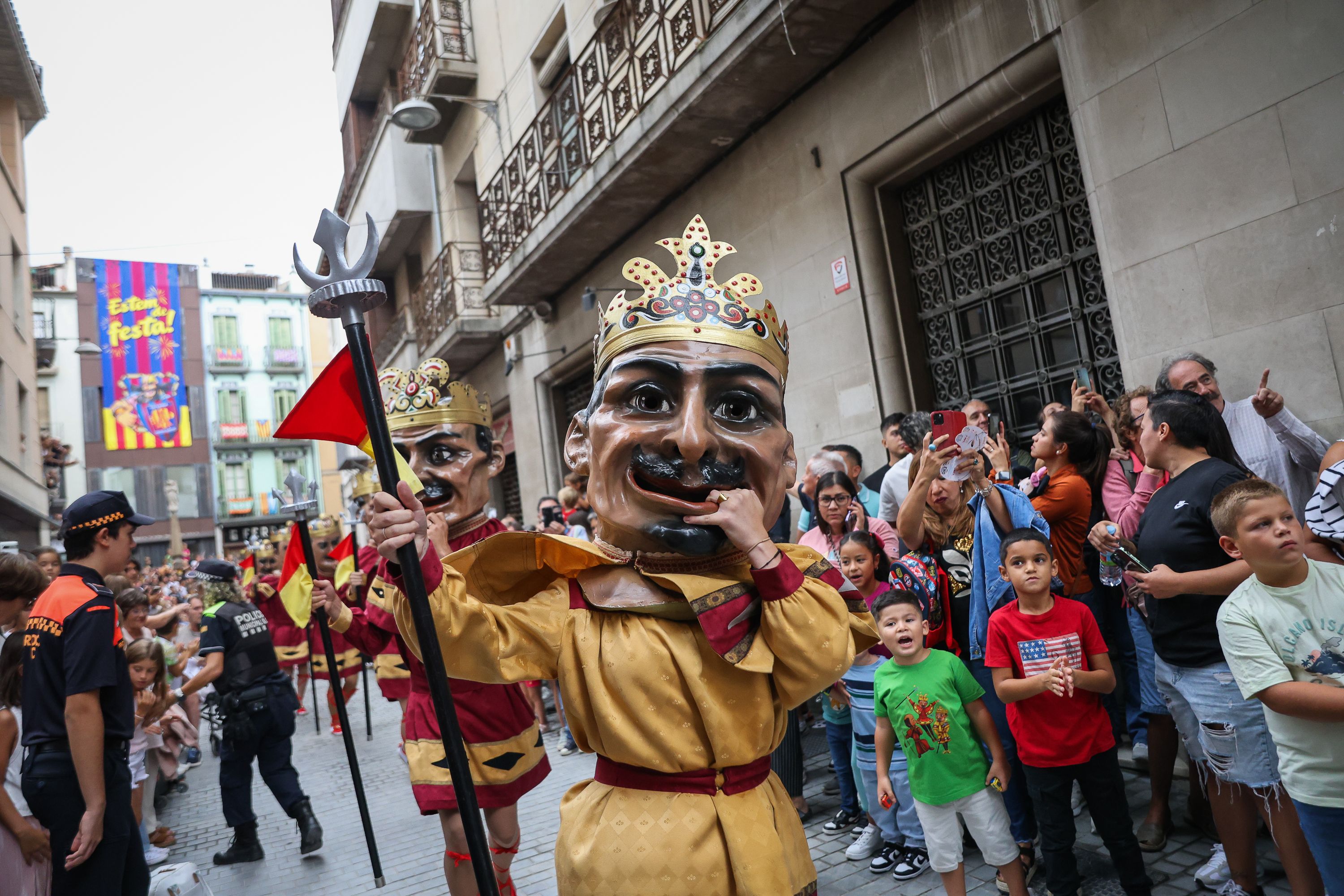 Festes del Tura 2024: Cercavila de la faràndula olotina