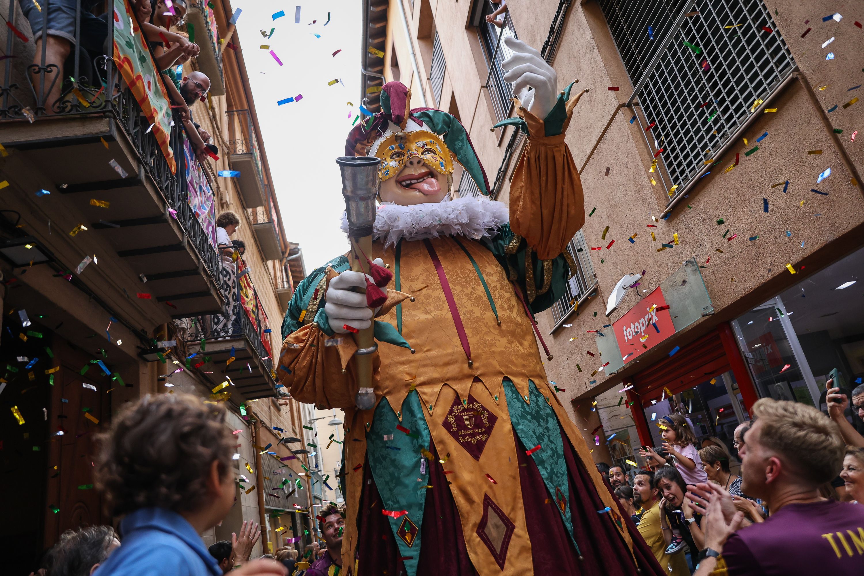 Festes del Tura 2024: Cercavila de la faràndula olotina