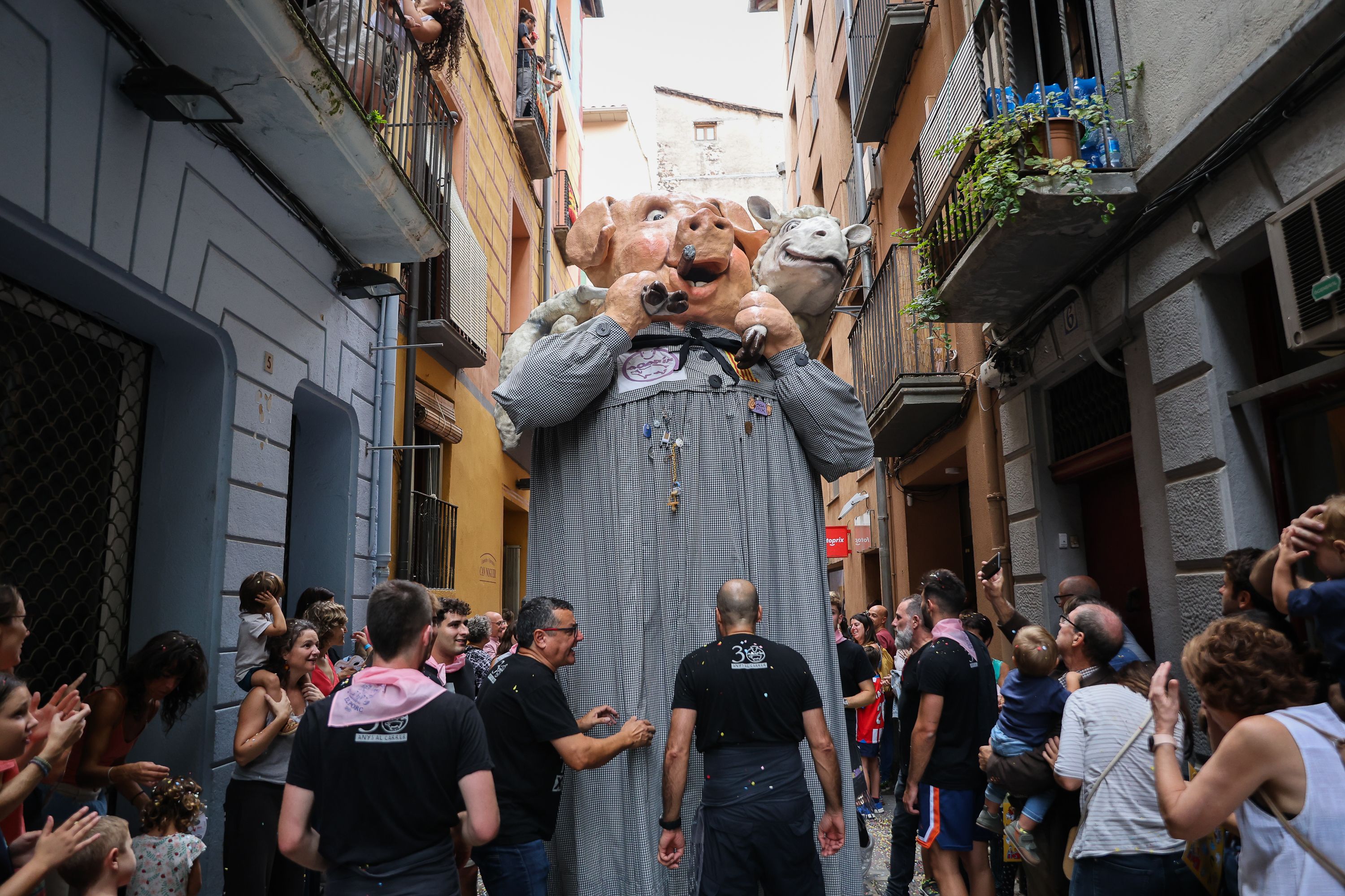 Festes del Tura 2024: Cercavila de la faràndula olotina