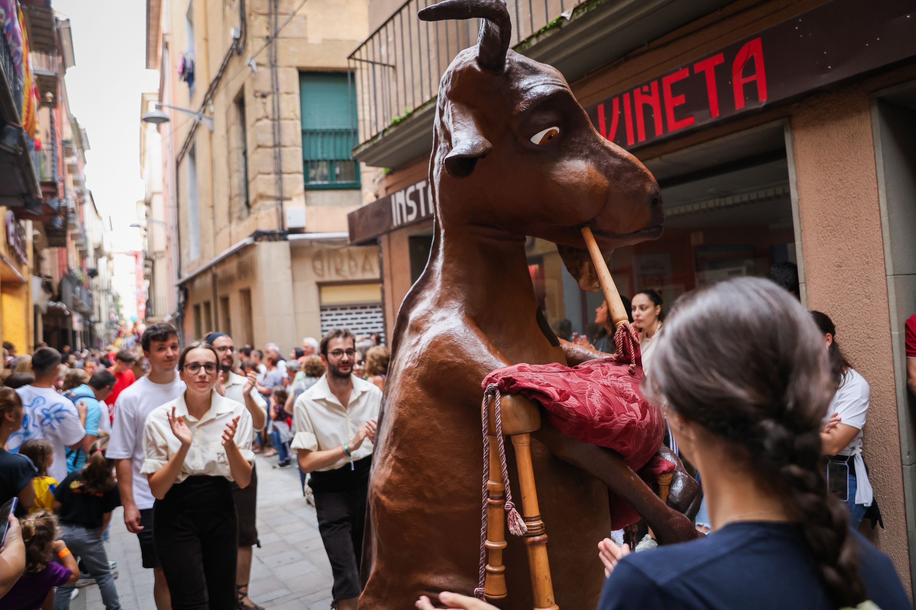 Festes del Tura 2024: Cercavila de la faràndula olotina