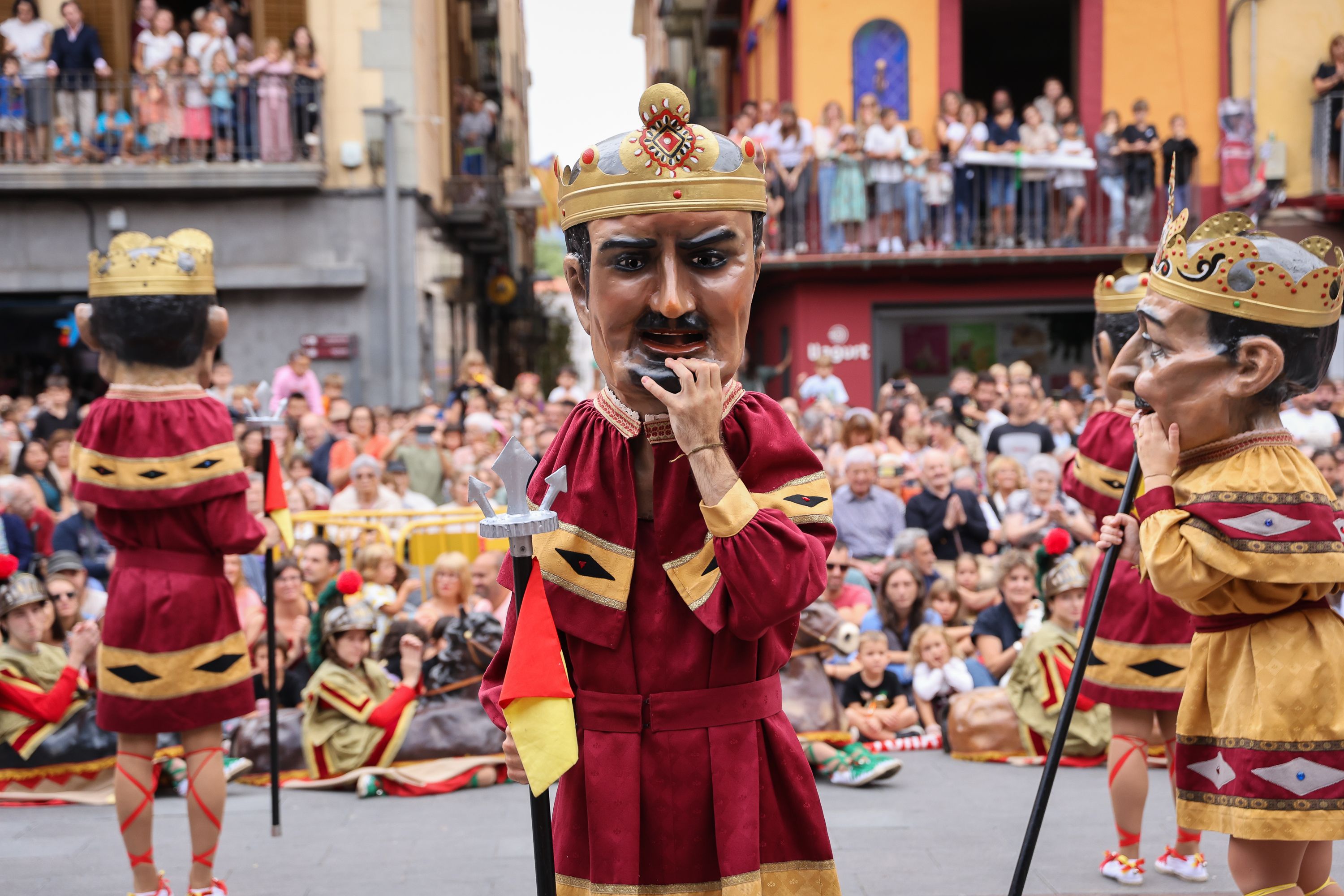 Galeria Festes del Tura 2024: Ball dels Gegants, Cabeçuts i Cavallets.