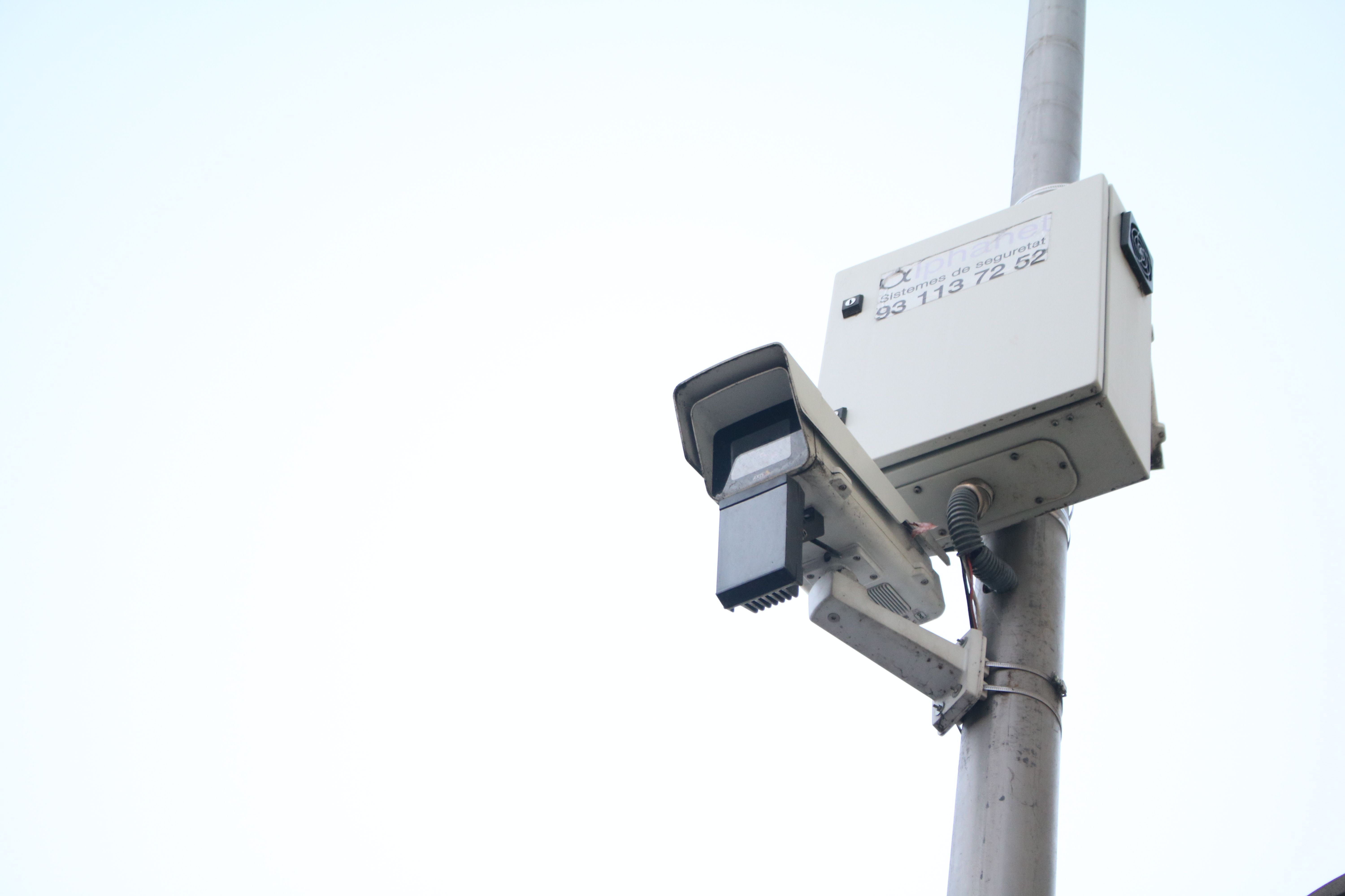 Una càmera de videovigilància a Olot