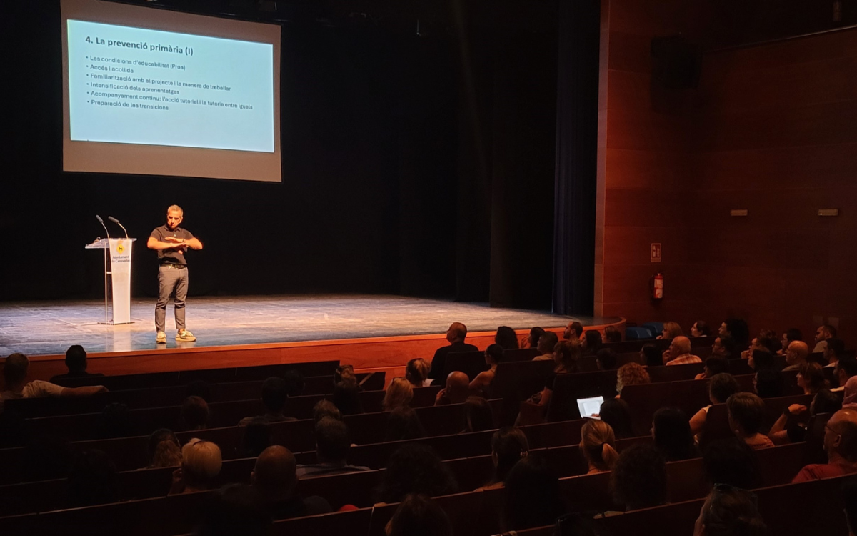 Conferència del pedagog i doctor en Ciències de l’Educació, Màrius Martínez Muñoz