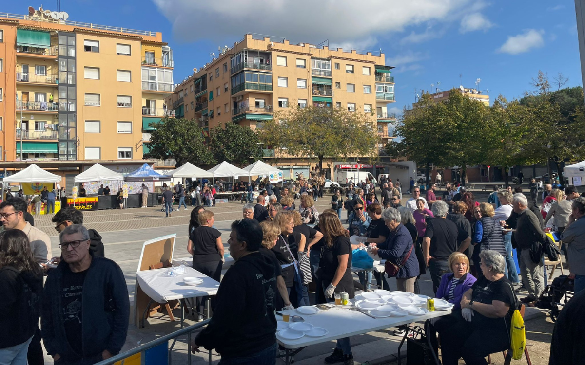 Acte solidari dissabte 9 de novembre a la plaça de la Joventut