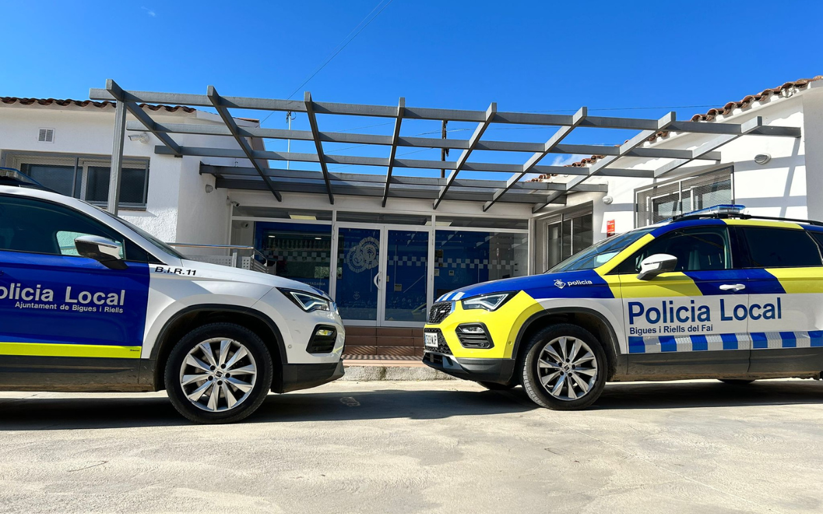 Vehicles de la policia local