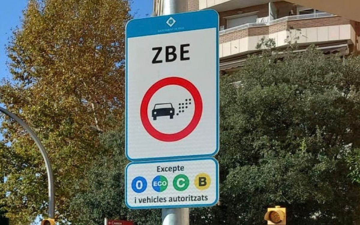 Cartell d'una Zona de Baixes Emissions