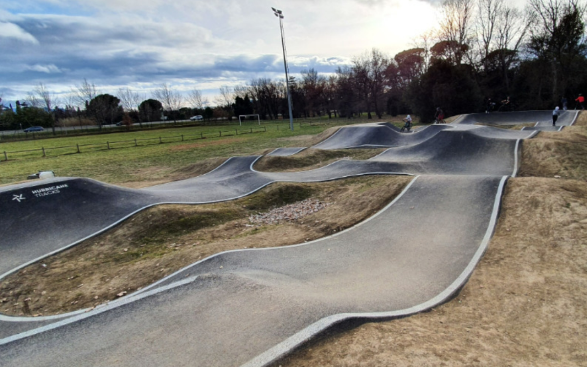 Exemple d'un pumptrack com el que es farà a la Torreta 