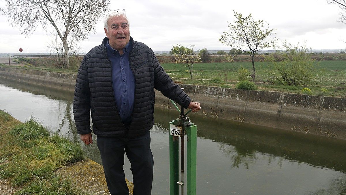 Amadeu Ros, president del Canal d'Urgell, en l'estrena de la temporada de reg