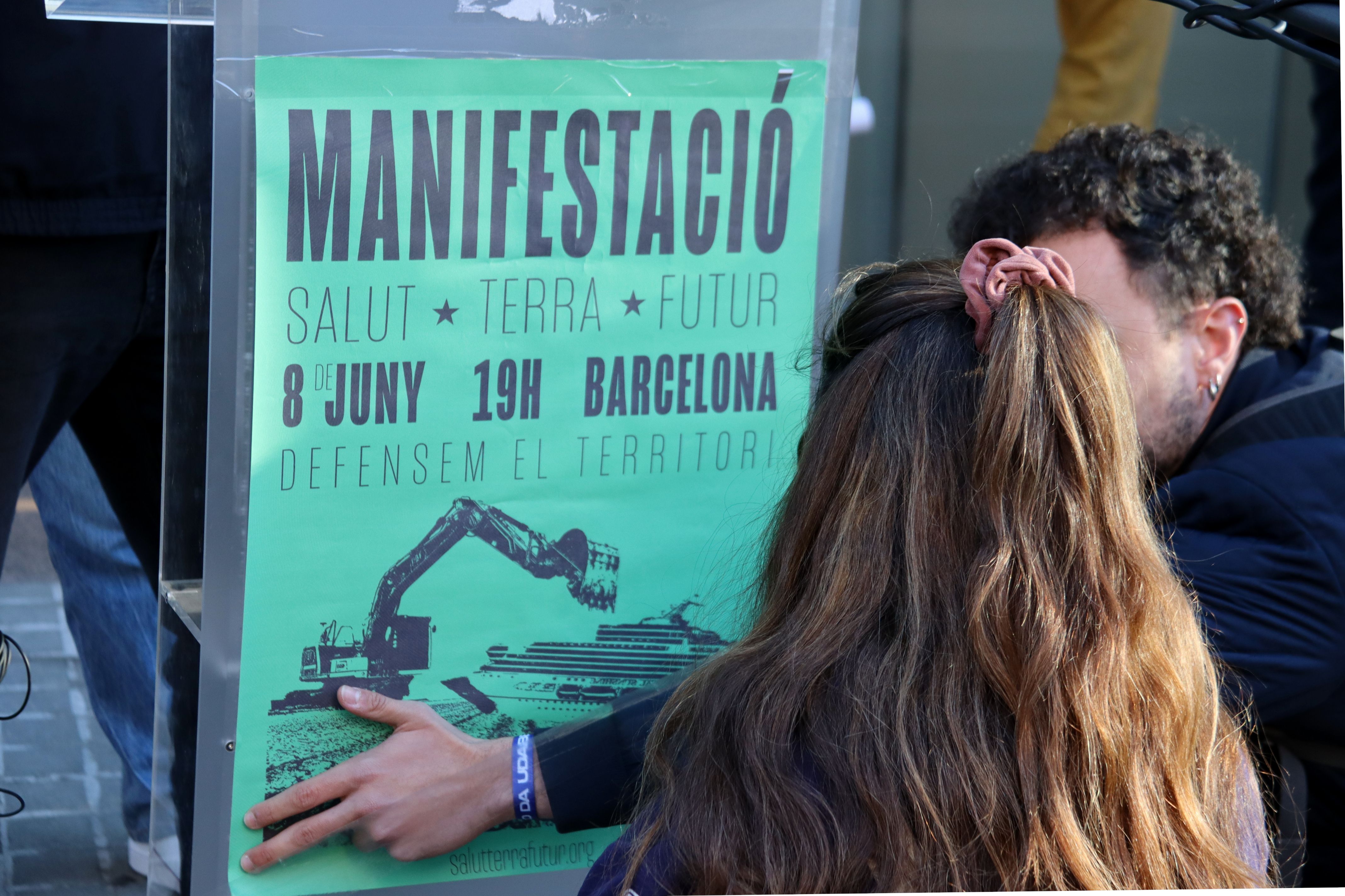 La manifestació juvenil i ecologista compta amb un centenar d'entitats adherides