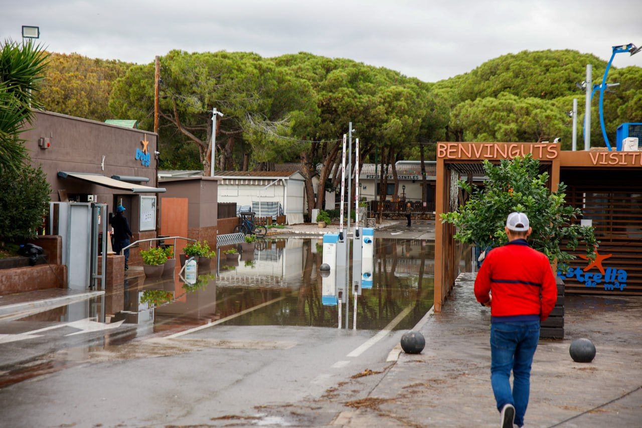 Efectes de la DANA en un càmping de Castelldefels