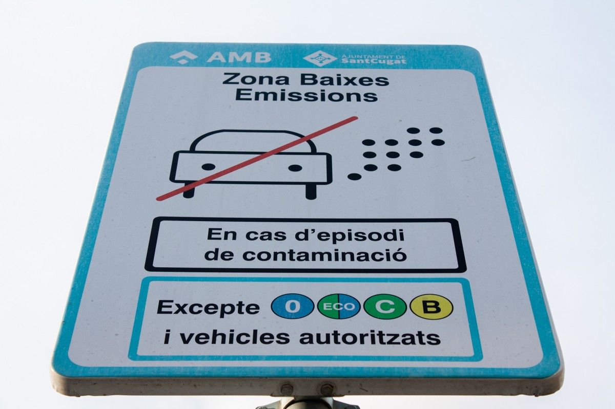 Senyalització de la Zona de Baixes Emissions a Sant Cugat