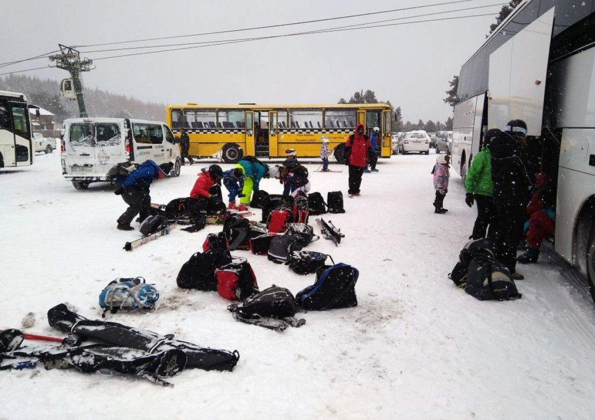 Els participants del curs van viure la primera jornada sota una intensa nevada.