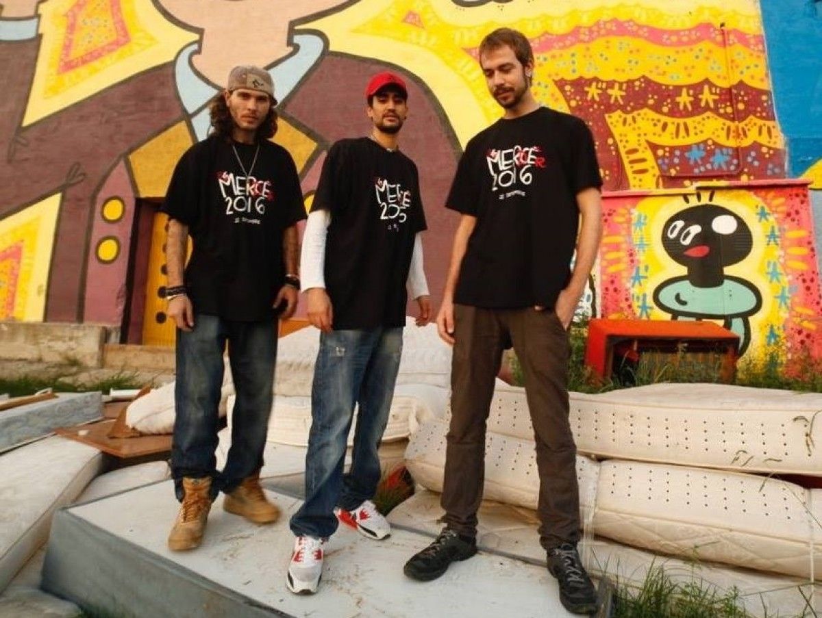 El trio de rap RevoluSOnats, de Terrassa.