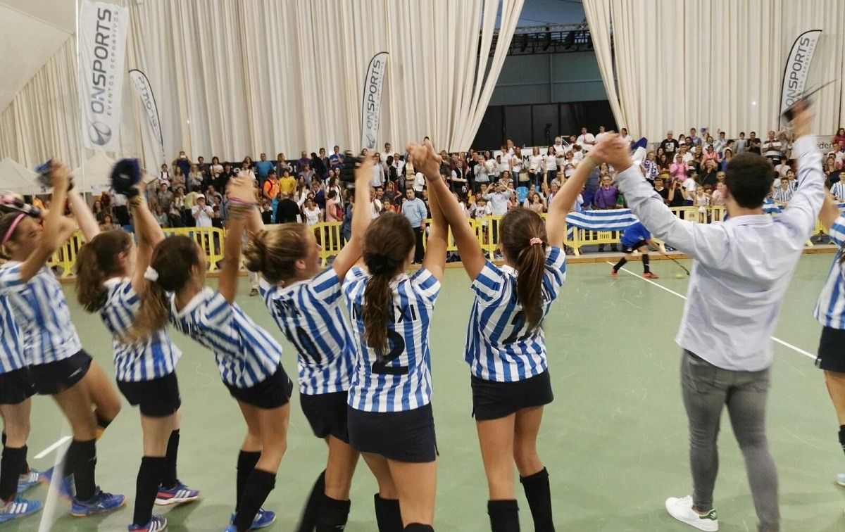Equip infantil femení del Club Egara.