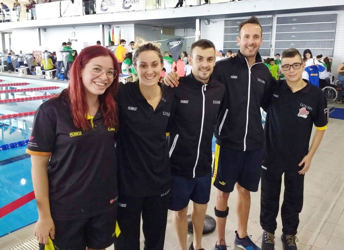 Nedadors i nedadores del CN Terrassa al Campionat Absolut de Natació Adaptada