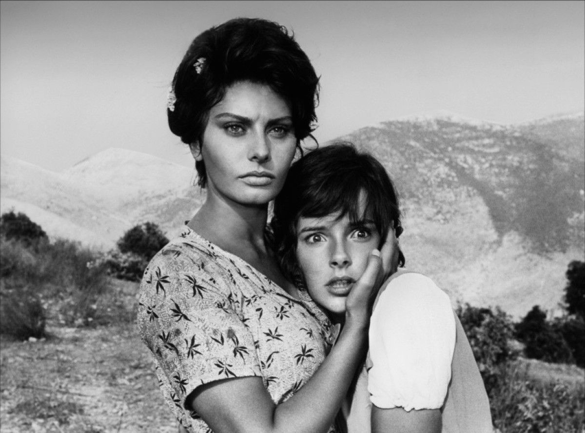 Fotograma de la pel·lícula "Dos mujeres" 