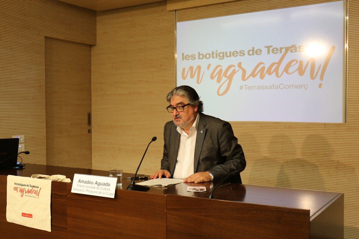 Amadeu Aguado a la roda de premsa de presentació de la campanya de comerç de proximitat 