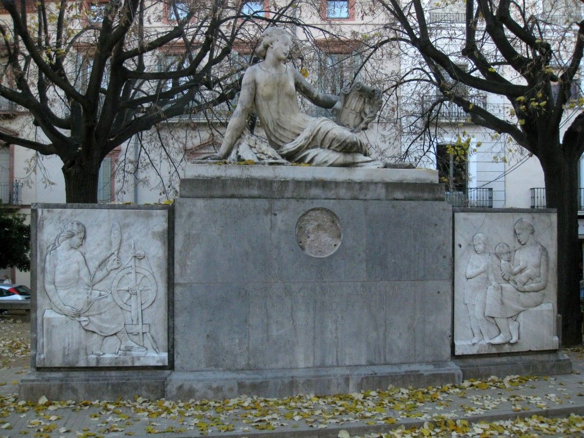 Monument al Compte d'Egara