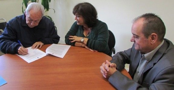 Conveni entre Ajuntament i Vida i Pau per la cessió d'un local