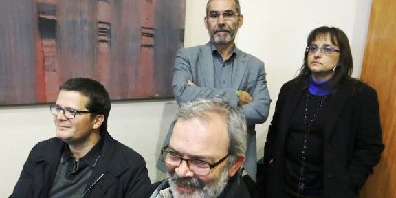 Carme Labòria a la presentació ofical de MES a Terrassa, amb l'alcaldable d'ERC Isaac Albert al seu davant (esquerra)