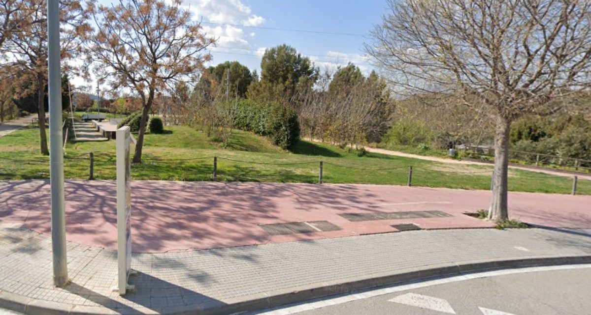 Parc de l'Ermita de Castellbisbal, adjacent al solar on es preveu construir-hi l'skatepark