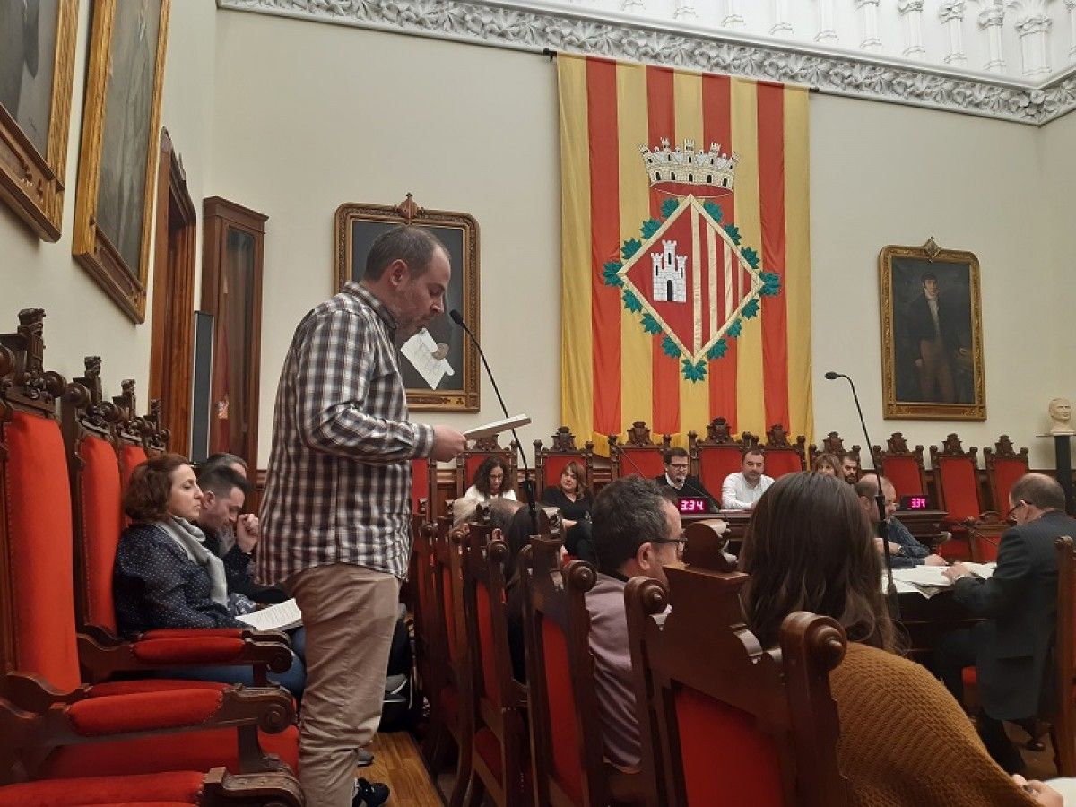 Carles Caballero (ERC) durant el debat de proposta de resolució.