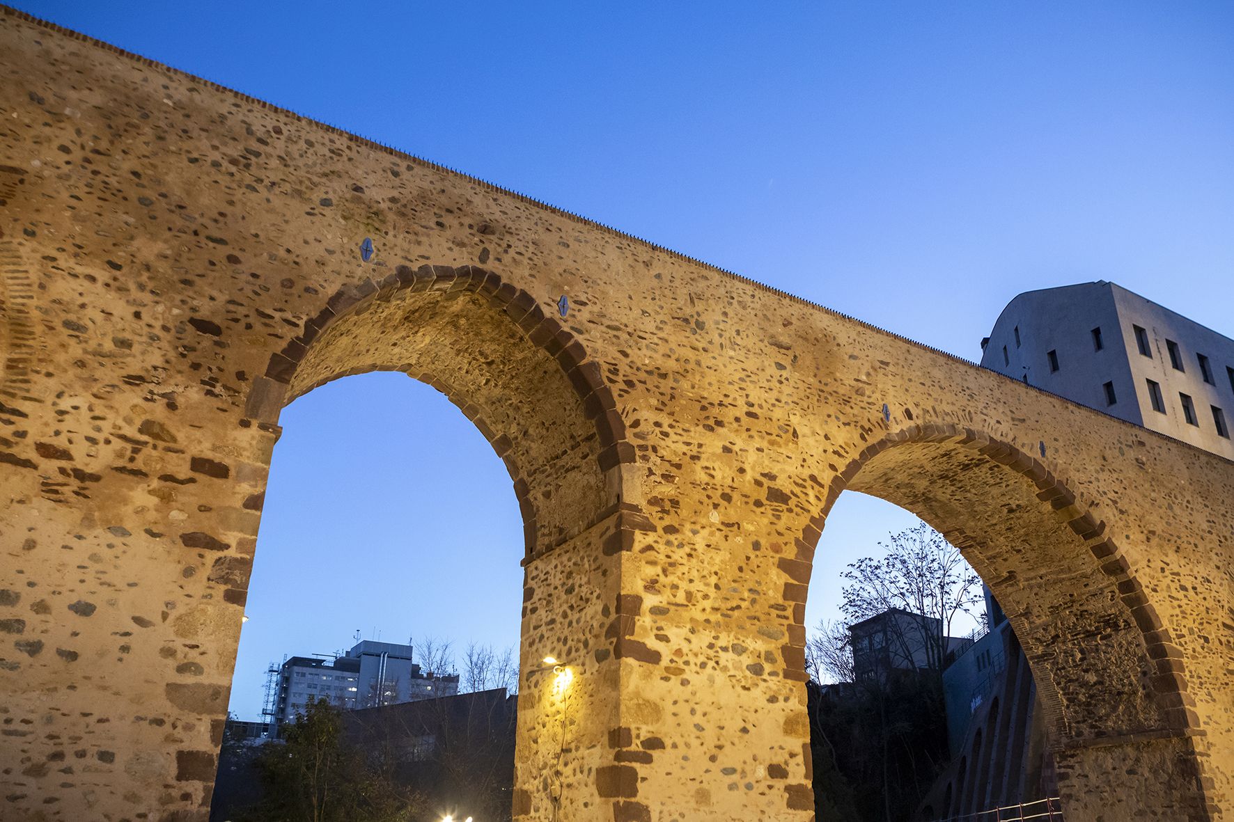 El pont de Sant Pere de Terrassa, s’ha obert al trànsit després d'uns vuit mesos d'obres. 