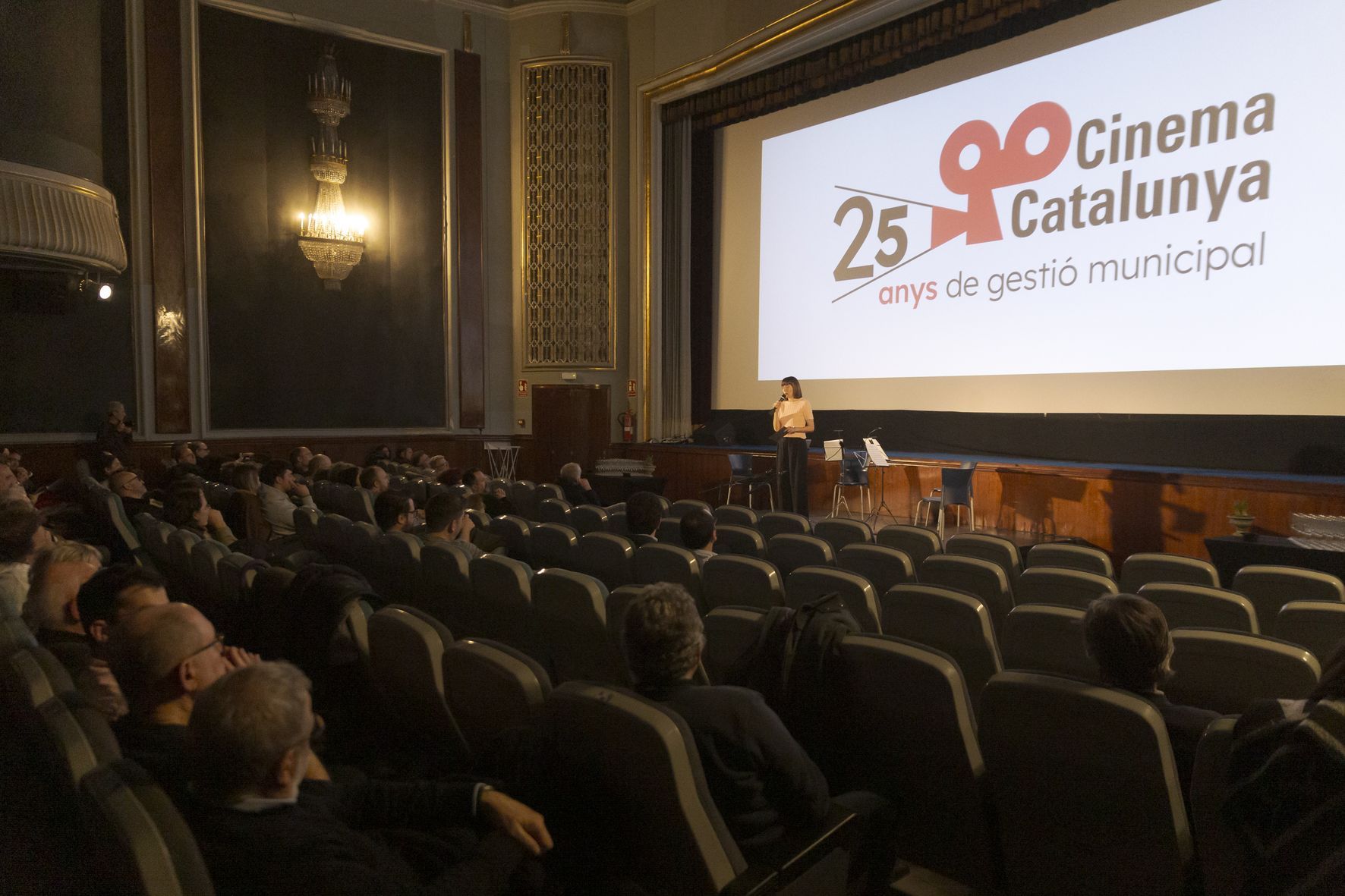 El Cinema Catalunya de Terrassa, situat al carrer de Sant Pere, celebra 25 anys sota titularitat municipal.